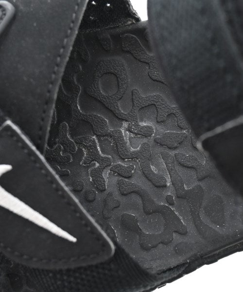 NIKE รองเท้าแตะ