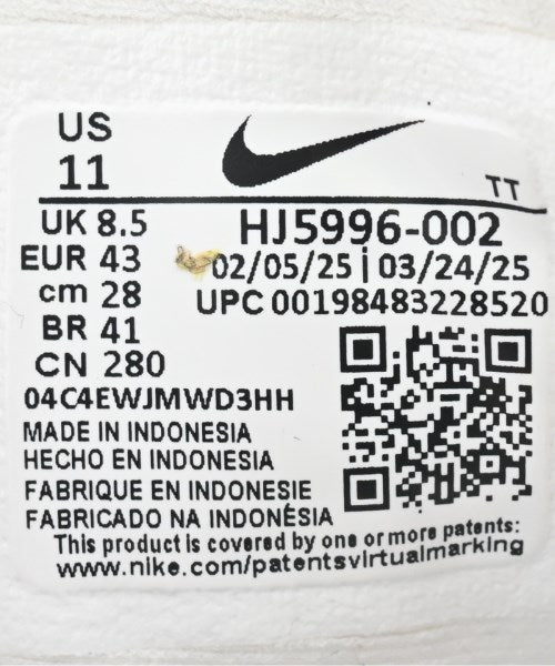 NIKE รองเท้าผ้าใบ