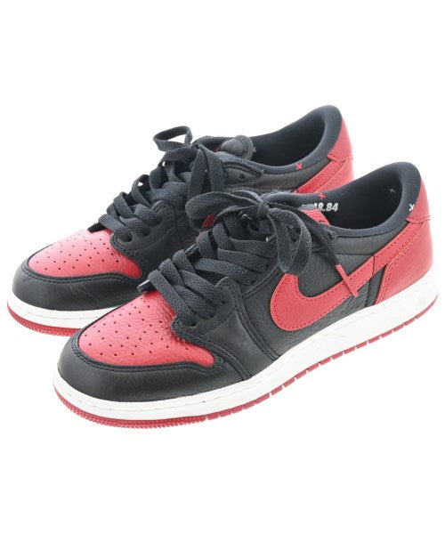 NIKE รองเท้าผ้าใบ