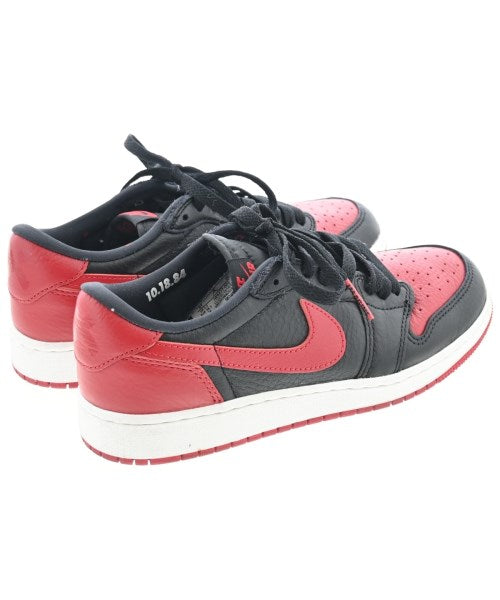 NIKE รองเท้าผ้าใบ