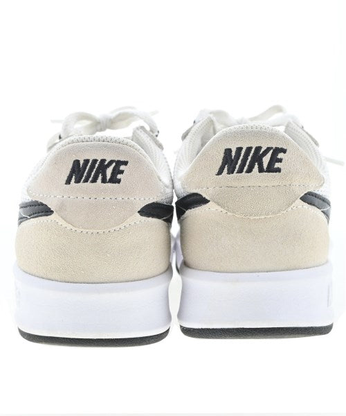NIKE รองเท้าผ้าใบ
