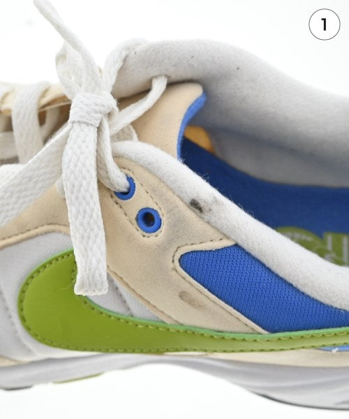 NIKE รองเท้าผ้าใบ