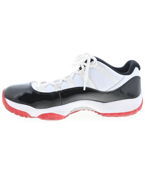 NIKE รองเท้าผ้าใบ