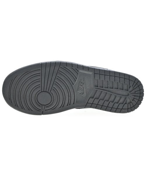 NIKE รองเท้าผ้าใบ