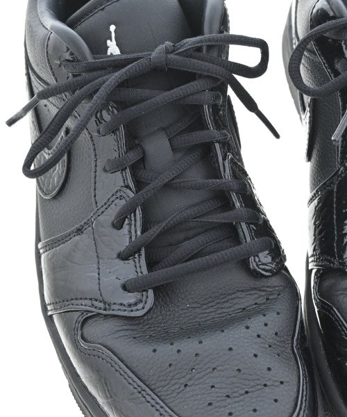 NIKE รองเท้าผ้าใบ
