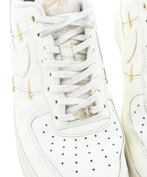 NIKE รองเท้าผ้าใบ