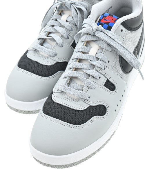 NIKE รองเท้าผ้าใบ
