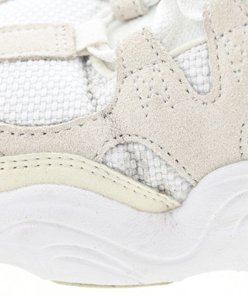 NIKE รองเท้าผ้าใบ