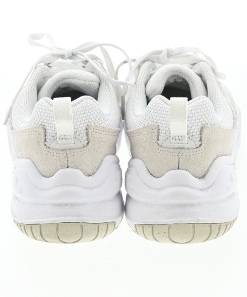 NIKE รองเท้าผ้าใบ