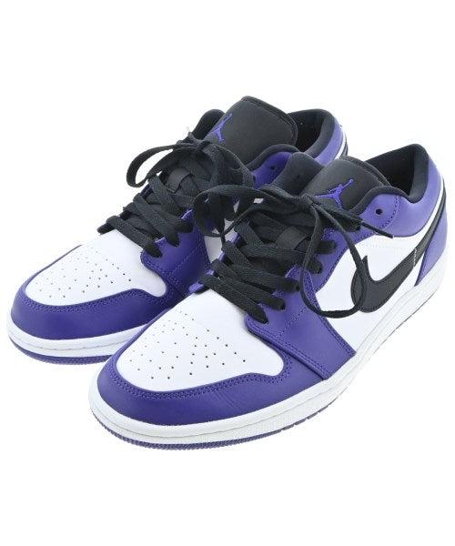 NIKE รองเท้าผ้าใบ
