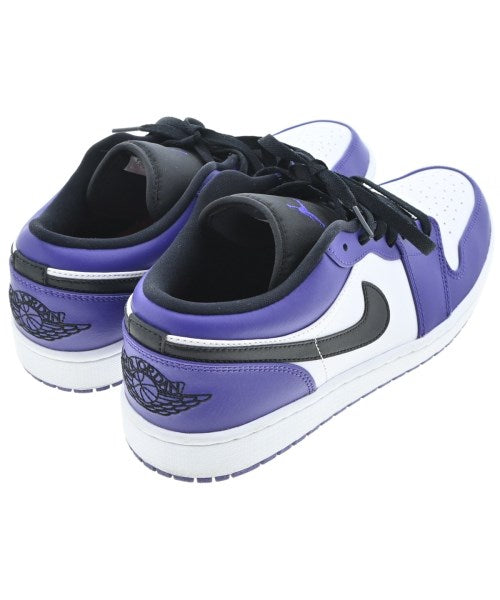 NIKE รองเท้าผ้าใบ