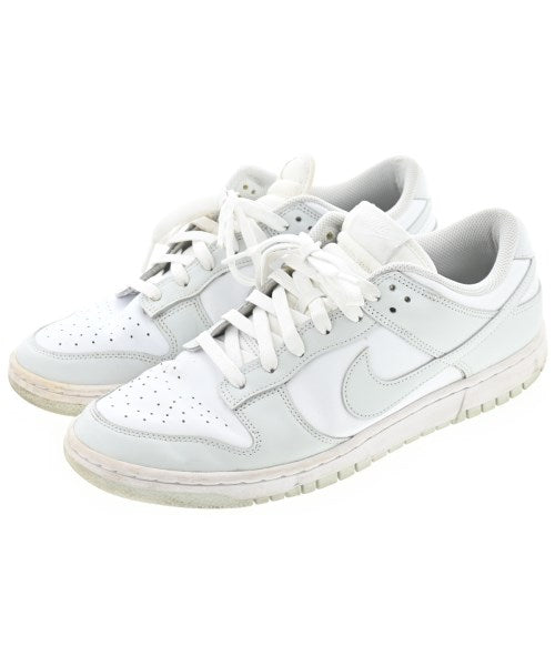 NIKE รองเท้าผ้าใบ