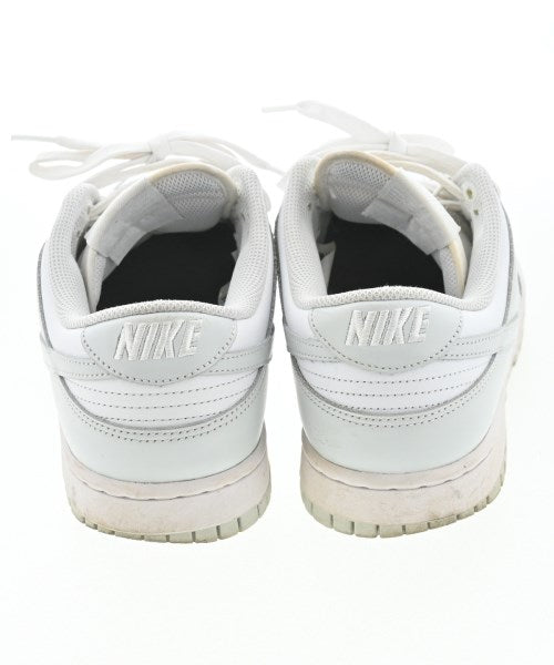 NIKE รองเท้าผ้าใบ