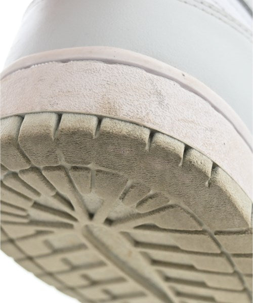 NIKE รองเท้าผ้าใบ