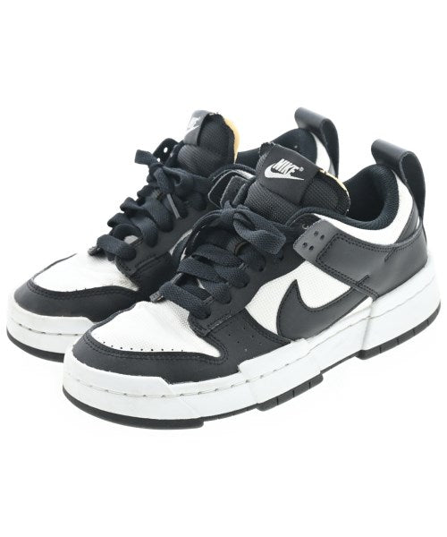 NIKE รองเท้าผ้าใบ