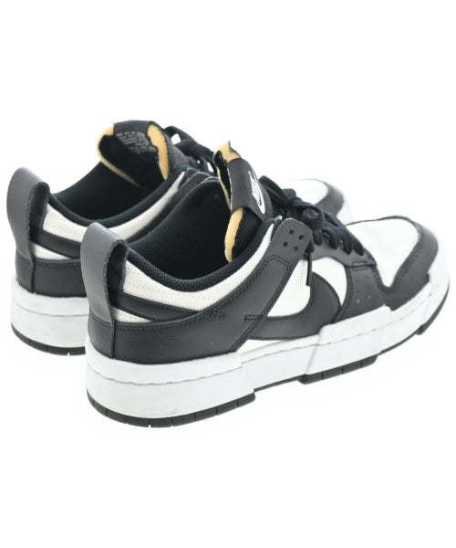 NIKE รองเท้าผ้าใบ