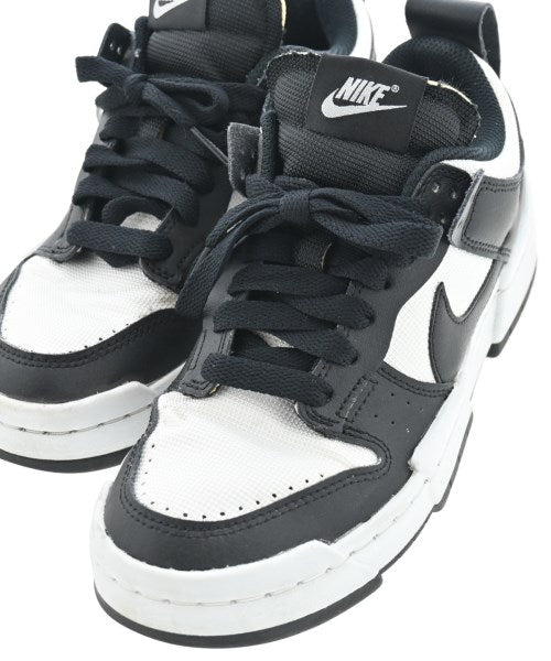 NIKE รองเท้าผ้าใบ