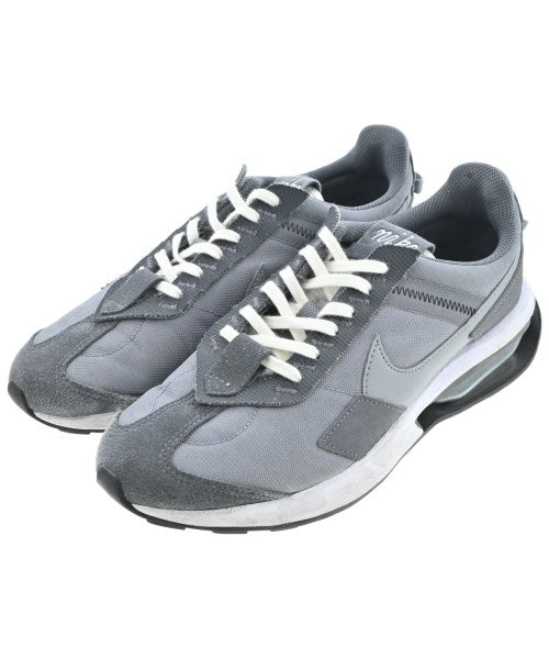 NIKE รองเท้าผ้าใบ