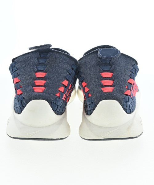 NIKE รองเท้าผ้าใบ