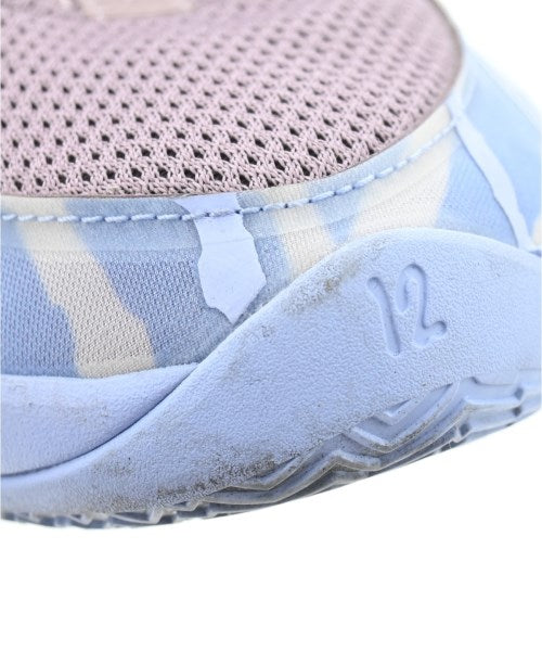 NIKE รองเท้าผ้าใบ