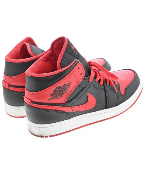 NIKE รองเท้าผ้าใบ