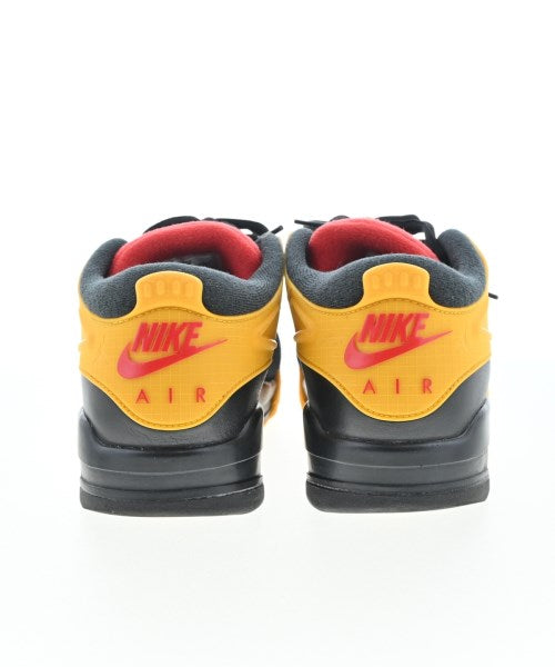 NIKE รองเท้าผ้าใบ