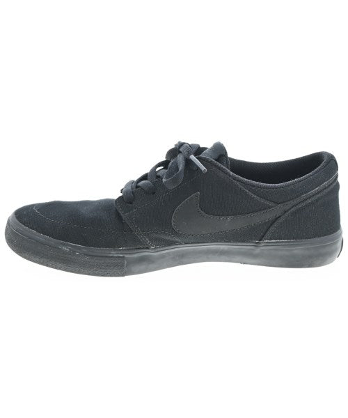 NIKE รองเท้าผ้าใบ