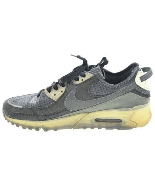 NIKE รองเท้าผ้าใบ