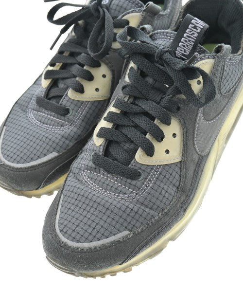 NIKE รองเท้าผ้าใบ