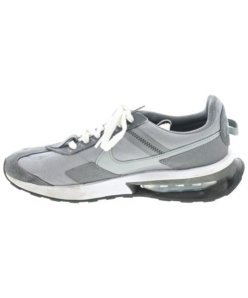 NIKE รองเท้าผ้าใบ