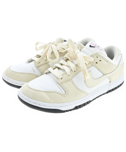 NIKE รองเท้าผ้าใบ
