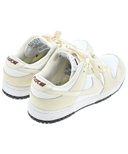 NIKE รองเท้าผ้าใบ