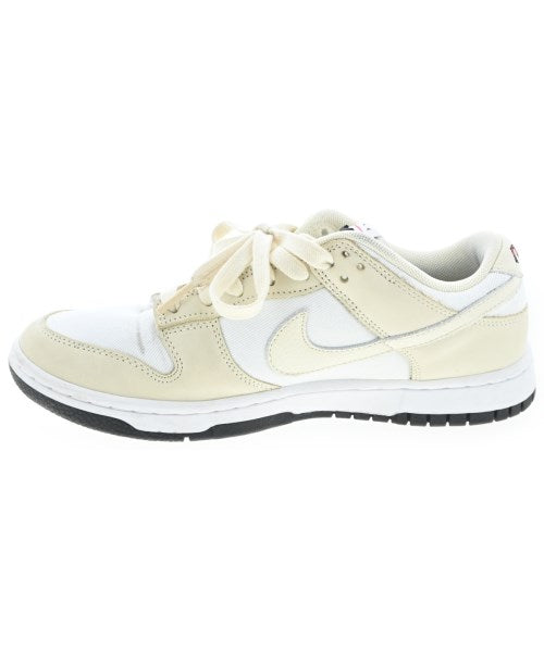 NIKE รองเท้าผ้าใบ