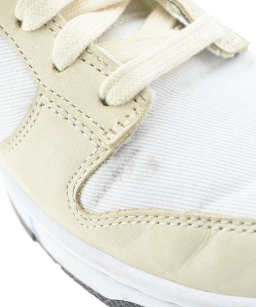NIKE รองเท้าผ้าใบ