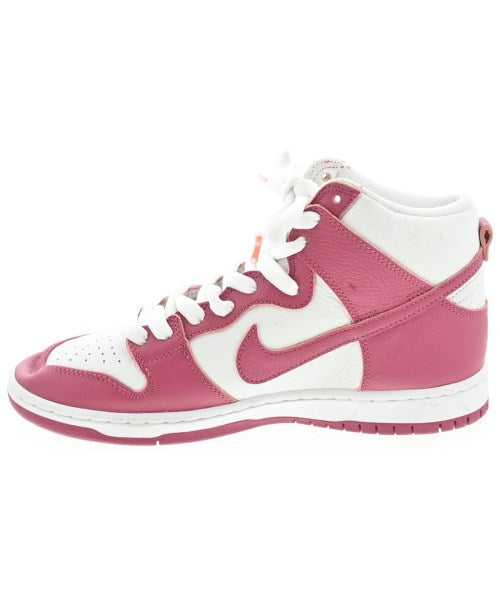 NIKE รองเท้าผ้าใบ