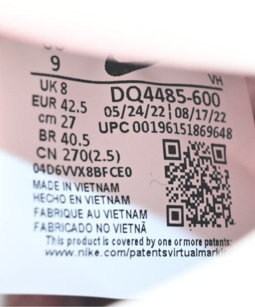 NIKE รองเท้าผ้าใบ