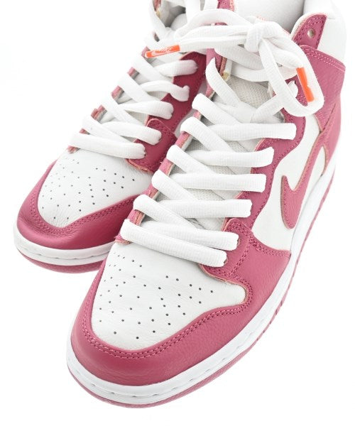 NIKE รองเท้าผ้าใบ