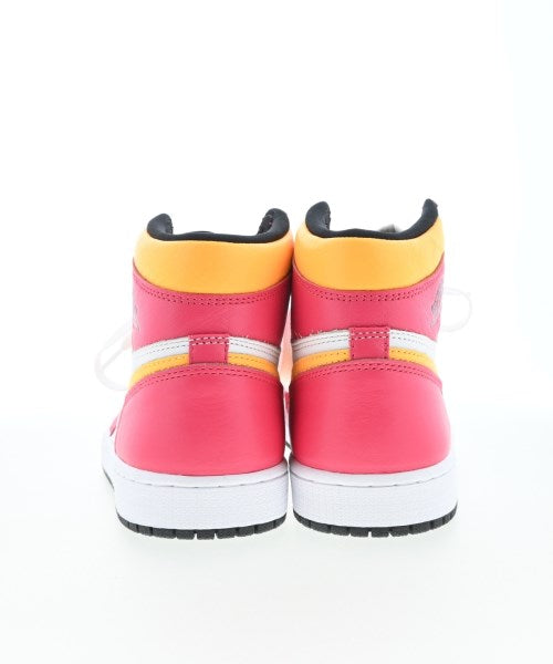 NIKE รองเท้าผ้าใบ