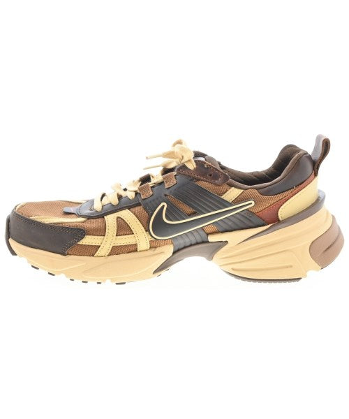 NIKE รองเท้าผ้าใบ