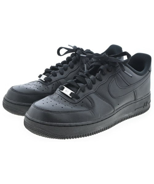 NIKE รองเท้าผ้าใบ