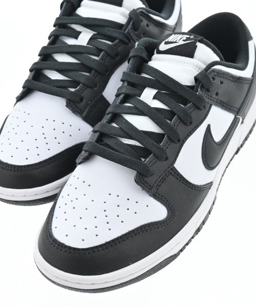 NIKE รองเท้าผ้าใบ