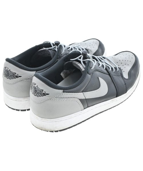 NIKE รองเท้าผ้าใบ