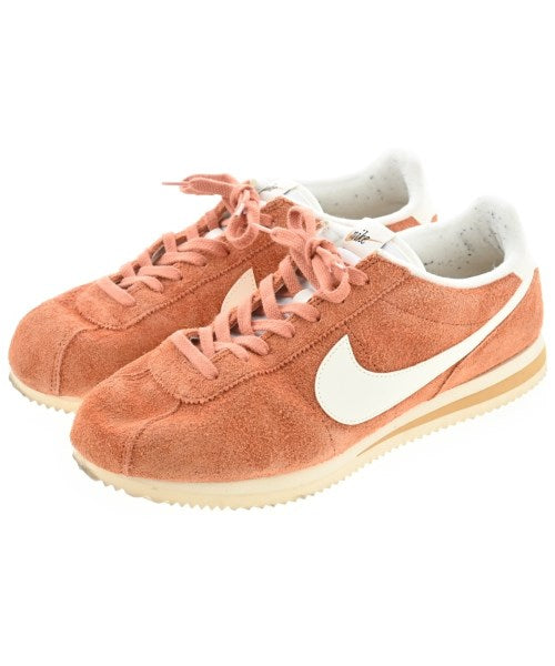 NIKE รองเท้าผ้าใบ