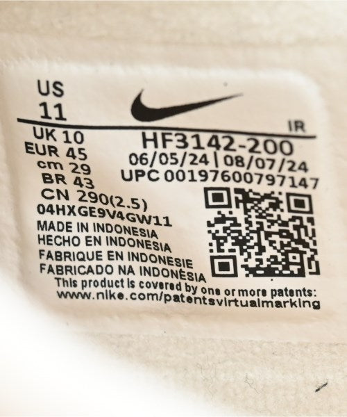 NIKE รองเท้าผ้าใบ