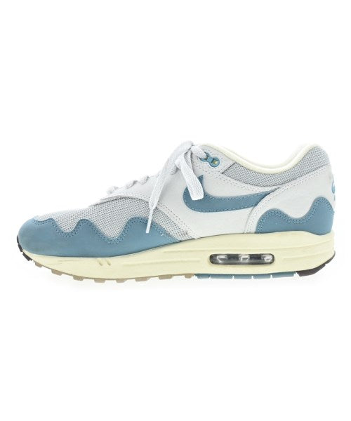 NIKE รองเท้าผ้าใบ
