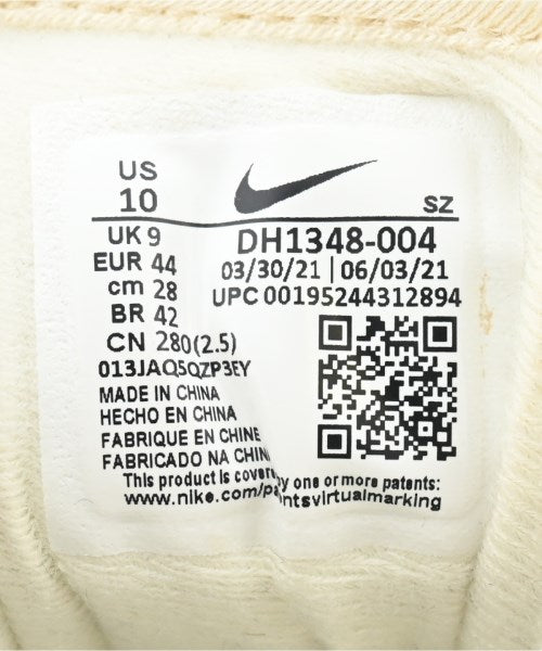 NIKE รองเท้าผ้าใบ