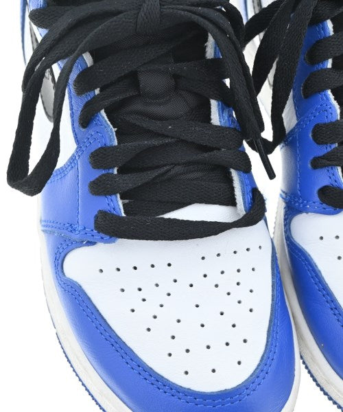 NIKE รองเท้าผ้าใบ