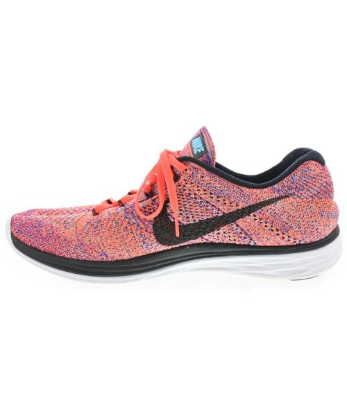 NIKE รองเท้าผ้าใบ
