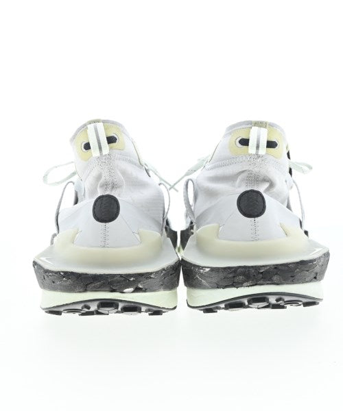 NIKE รองเท้าผ้าใบ