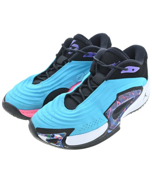 NIKE รองเท้าผ้าใบ